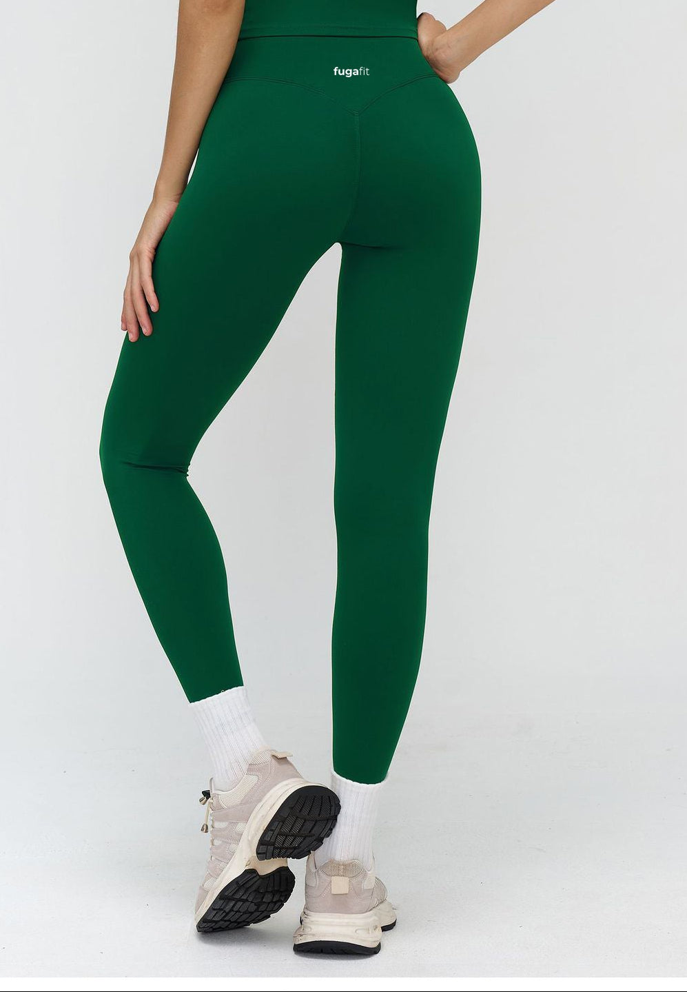 Resolve Leggings | Emerald Green in - Leggings activewear