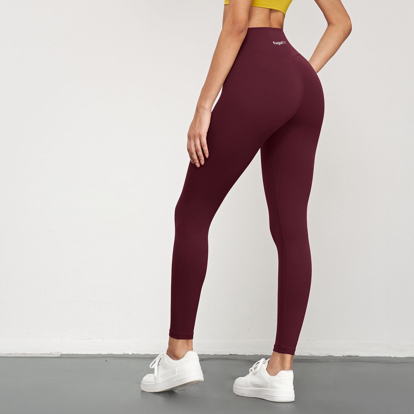 Rosso Legging | Ancora Red in - leggings activewear