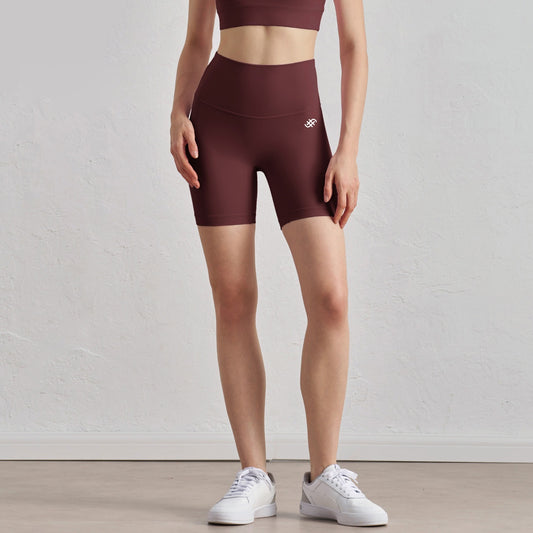 Rosso Shorts | Ancora Red in - Shorts activewear
